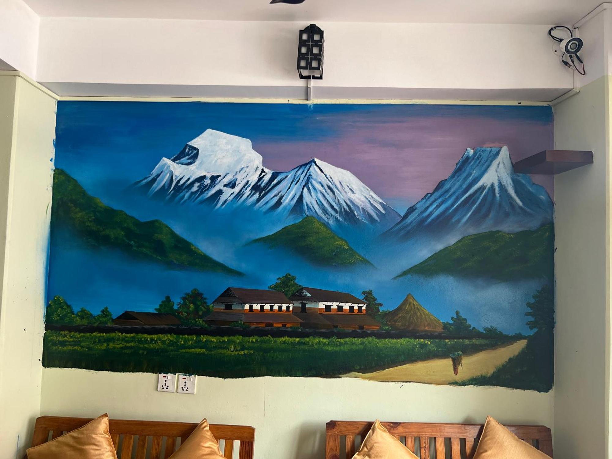 Paila Hostel Lakeside Покхара Экстерьер фото